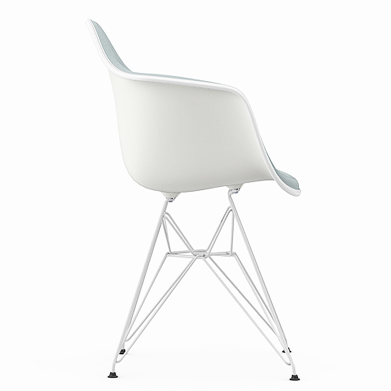 Angers Nantes Cholet Saumur Icones Chaise DAR Vitra Eames 00