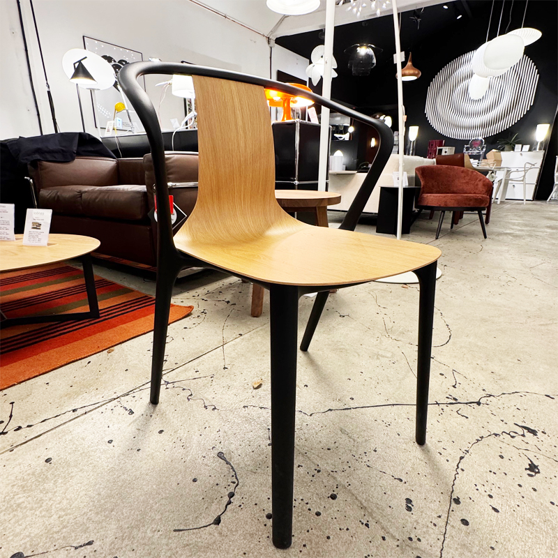 Angers Nantes Cholet Saumur Icones Chaise Belleville Vitra Bouroulec 500