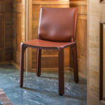 Angers Nantes Cholet Saumur bordeaux paris Tours Laval Poitiers Le Mans orleans Icones Chaise Cab Cuir de  russie Cassina chaise rouge 1