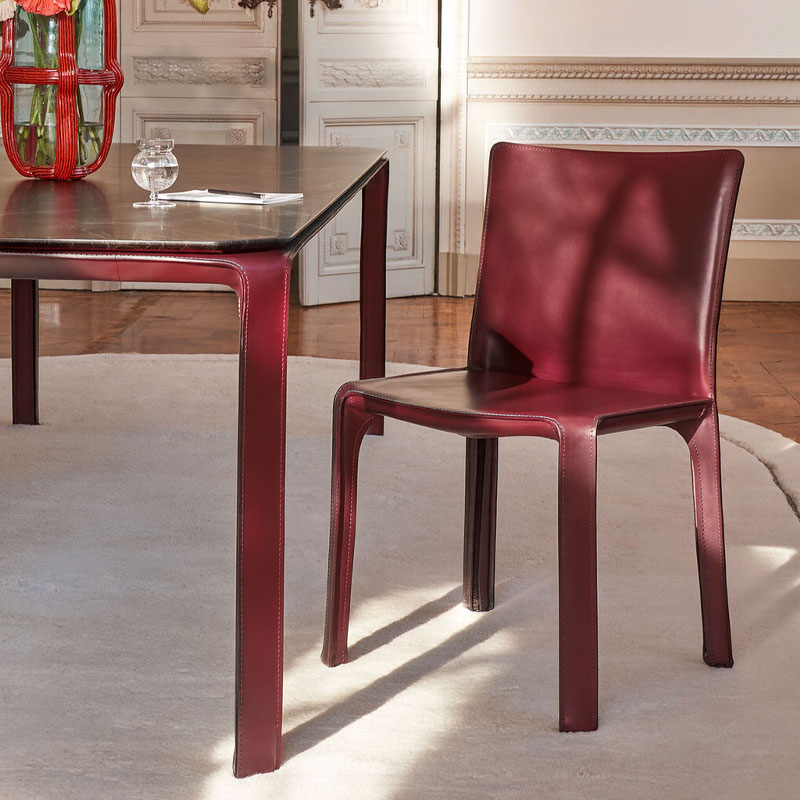 Angers Nantes Cholet Saumur bordeaux paris Tours Laval Poitiers Le Mans orleans Icones Chaise Cab Cuir de  russie Cassina chaise rouge 3