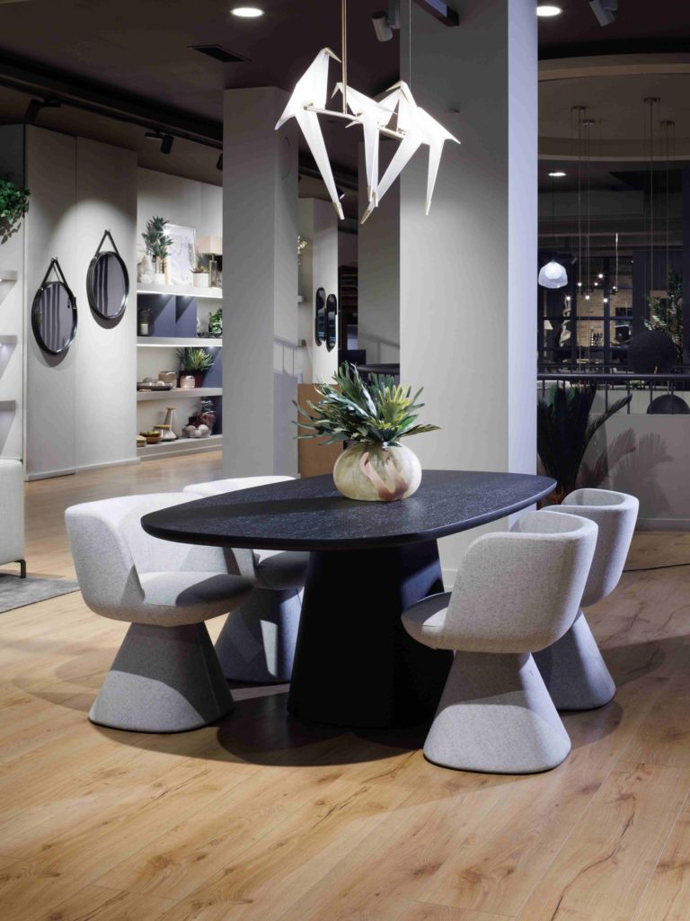 Angers Nantes Cholet Saumur Icones Chaise B&B Italia  flair o bb italia Fauteuil 10