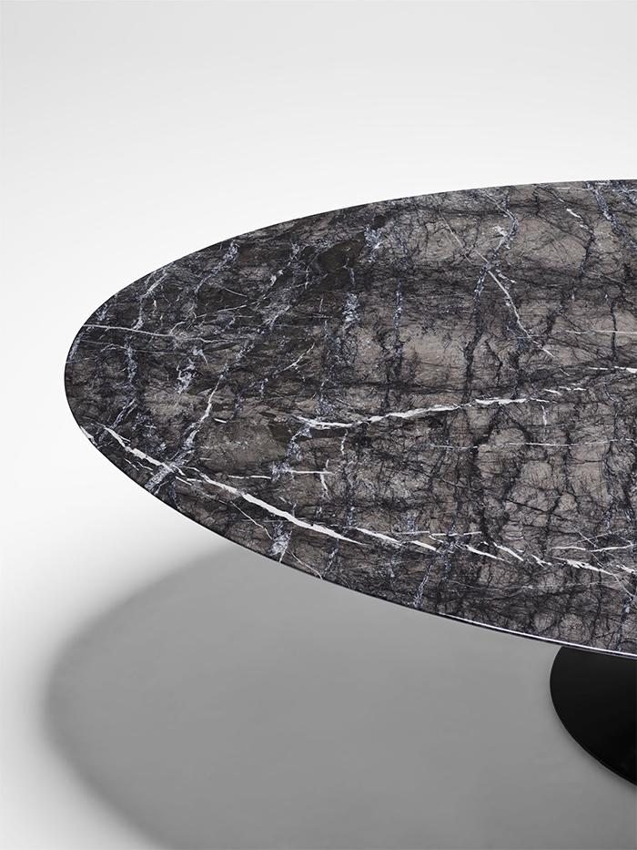 Angers Nantes Cholet Saumur Icones Fauteuil Knoll Eroe Saarinen Gueridon Carnico Gris 3