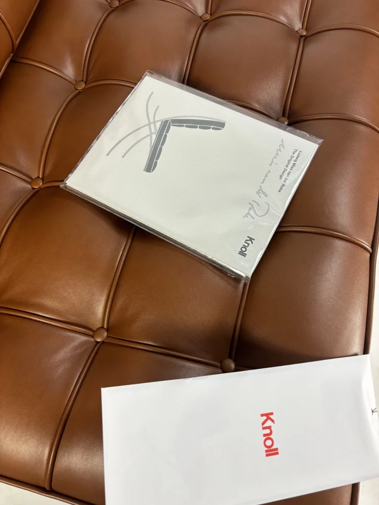 Angers Nantes Cholet Saumur Icones Fauteuil Knoll  Ludwig  Mies van der Rohe Barcelona Cognac 4