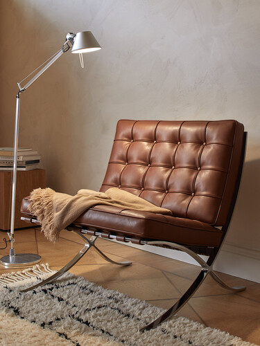 Angers Nantes Cholet Saumur Icones Fauteuil Knoll  Ludwig  Mies van der Rohe Barcelona Cognac 6