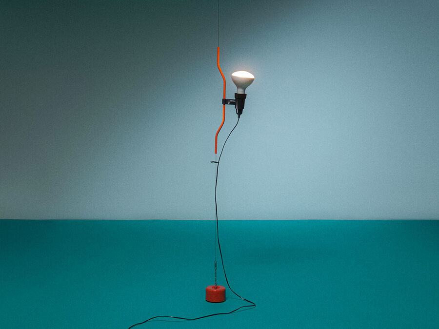 Angers Nantes Cholet Saumur Icones Flos Lampadaire suspension parentesi Castiglioni 50 ans Orange2