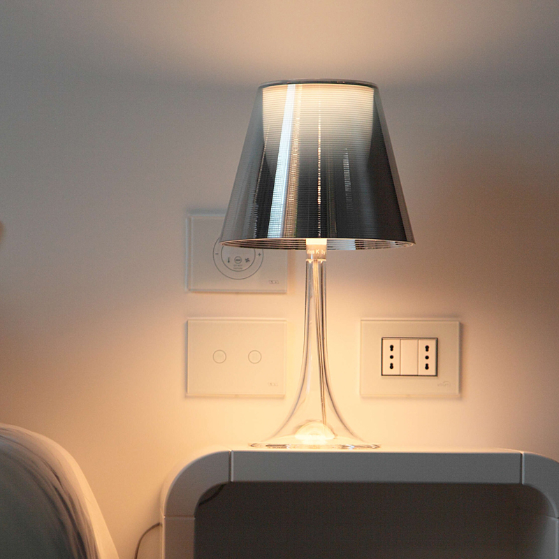 Angers Nantes Cholet Saumur Icones Flos Miss K Philippe Starck argent lampe de table 5