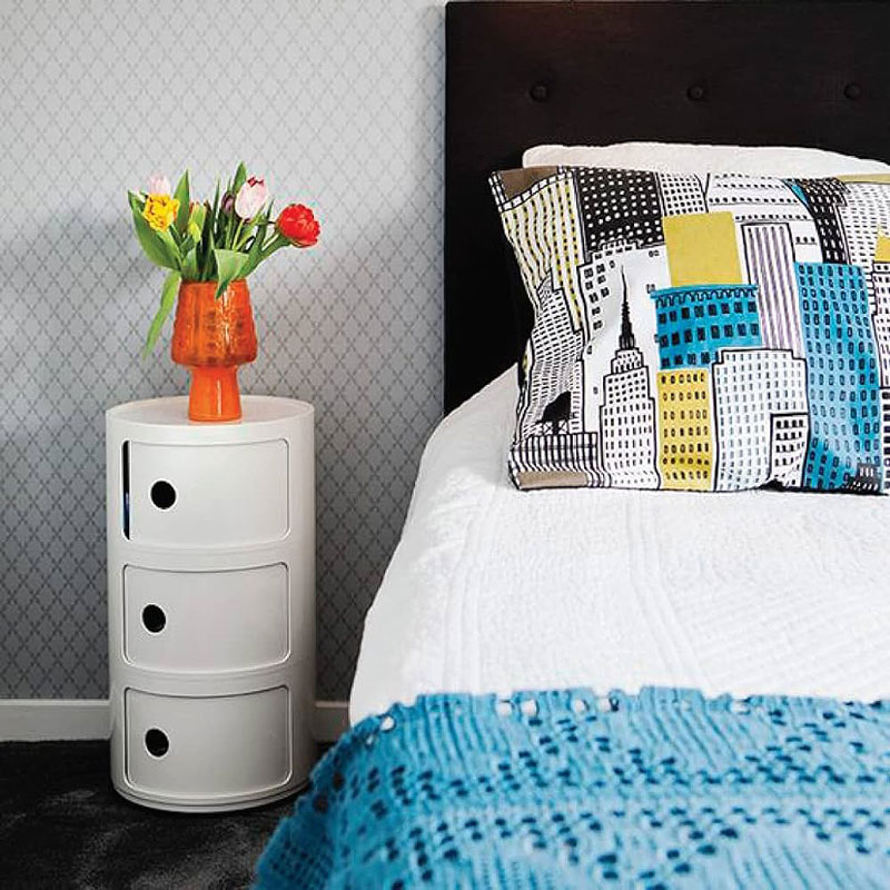 Angers Nantes Cholet Saumur Icones Kartell Componibili Noir Mat recyclé rangement 3 portes Anna Castelli Ferrieri 4