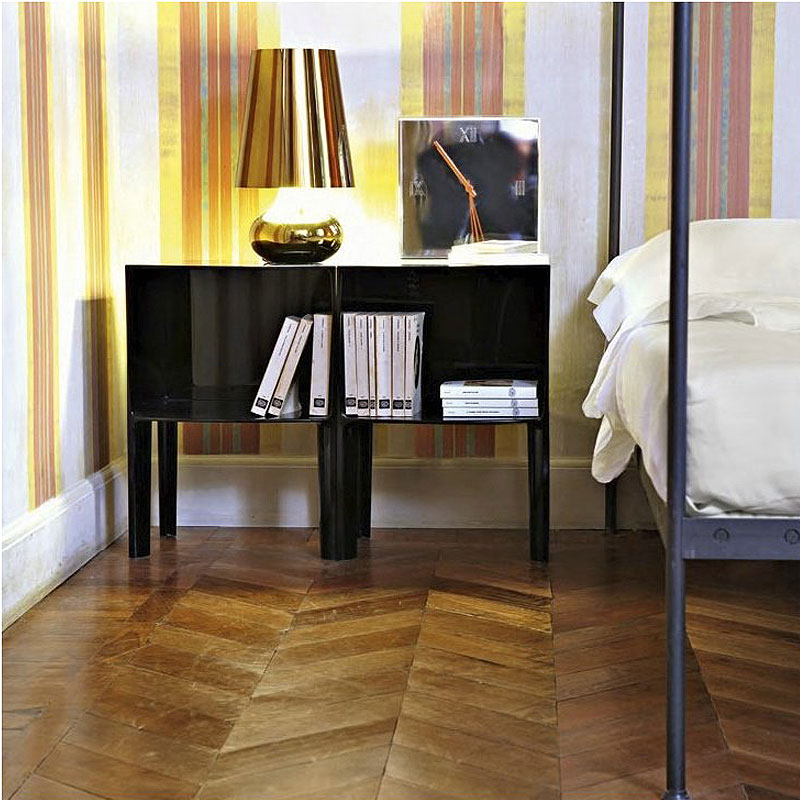 Angers Nantes Cholet Saumur Icones Kartell Console Chevet rangement ghost buster noir brillant Philippe Starck 5