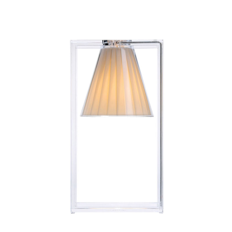 Angers Nantes Cholet Saumur Icones Kartell Lampe a poser Light Air cristal transparent tissu Eugeni Quitllet