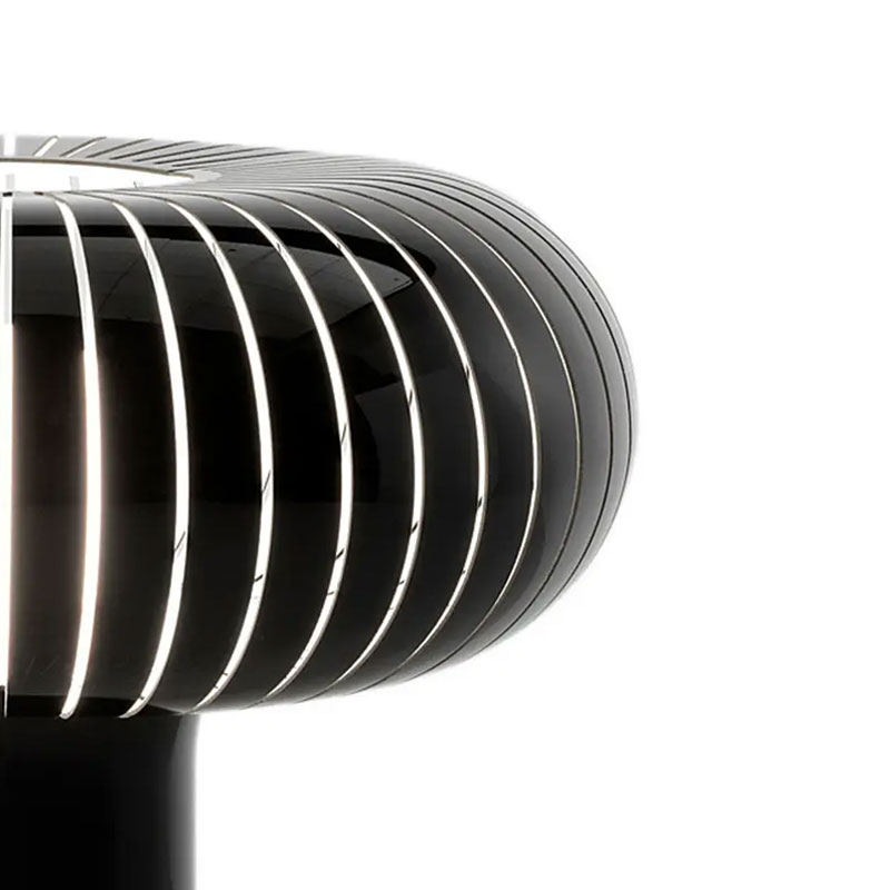 Angers Nantes Cholet Saumur Icones Kartell Lampe a poser Teresa Noir Ferruccio  Laviani 0