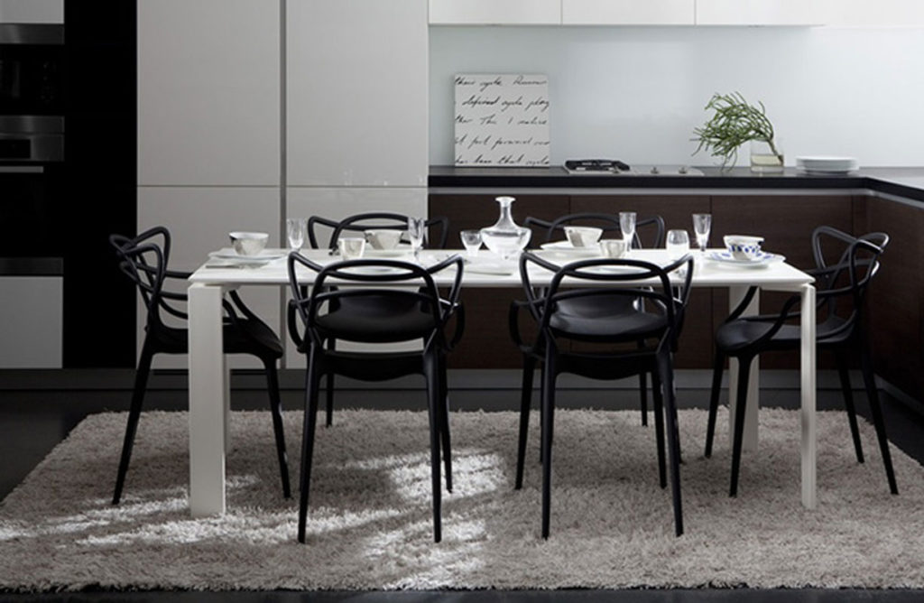 Angers Nantes Cholet Saumur Icones Kartell Table Four Blanc mat Extensible Soft Ferruccio Laviani 7