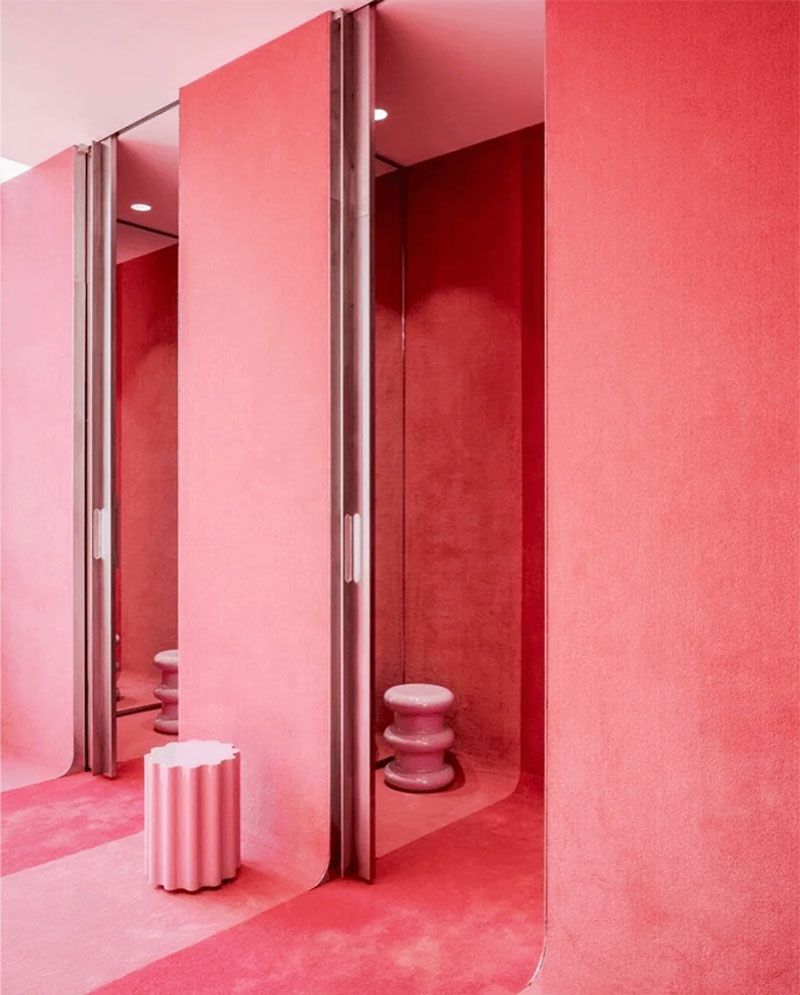 Angers Nantes Cholet Saumur Icones Kartell Tabouret Rose pilastro Ettore  Sottsass 2