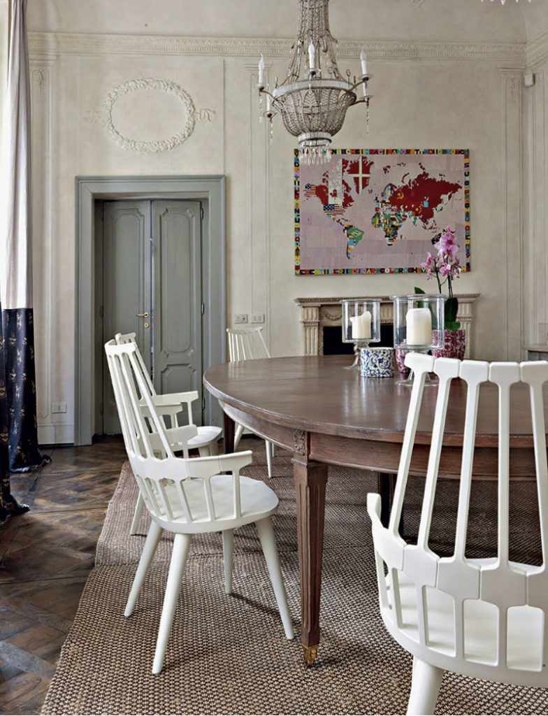 Angers Nantes Cholet Saumur Icones Kartell fauteuil chaise Comback Blanc Patricia Urquiola 3