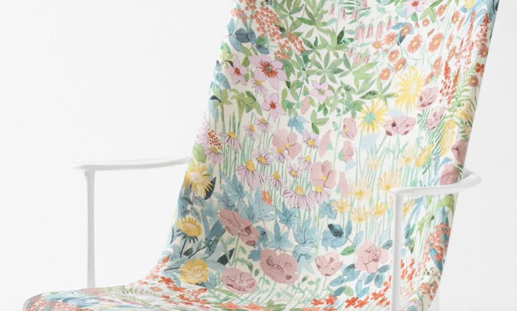 Angers Nantes Cholet Saumur Icones Kartell fauteuil chaise H.H.H. H.H.H. Upholstered fabric flowers vert philippe starck 3