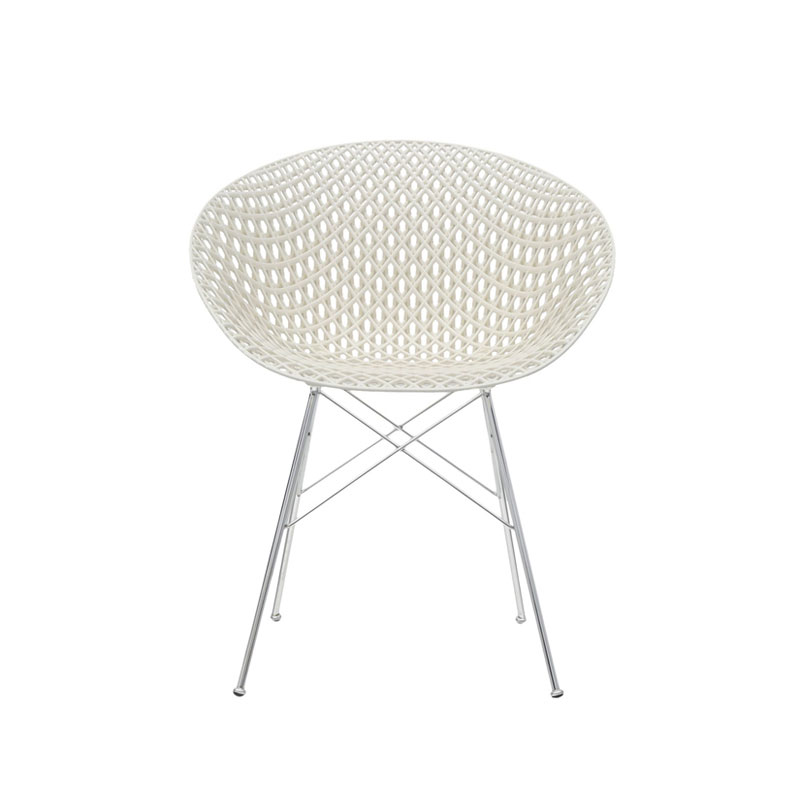 Angers Nantes Cholet Saumur Icones Kartell fauteuil chaise Smatrik Blanc Chrome Tokujin Yoshioka