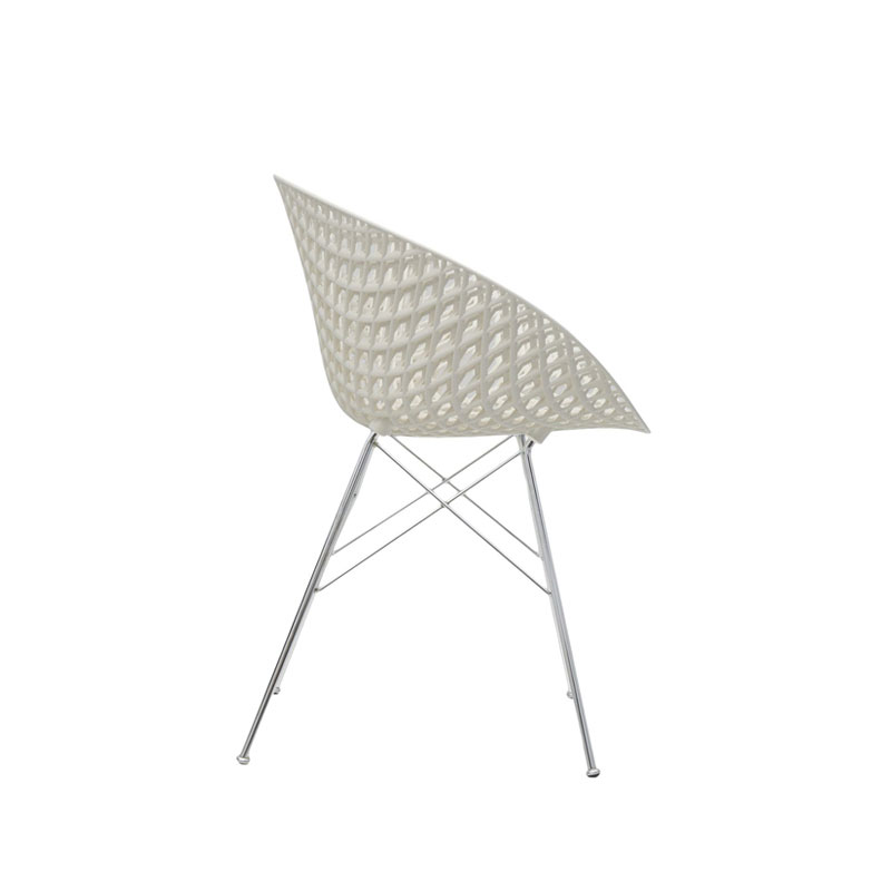 Angers Nantes Cholet Saumur Icones Kartell fauteuil chaise Smatrik Blanc Chrome Tokujin Yoshioka 3