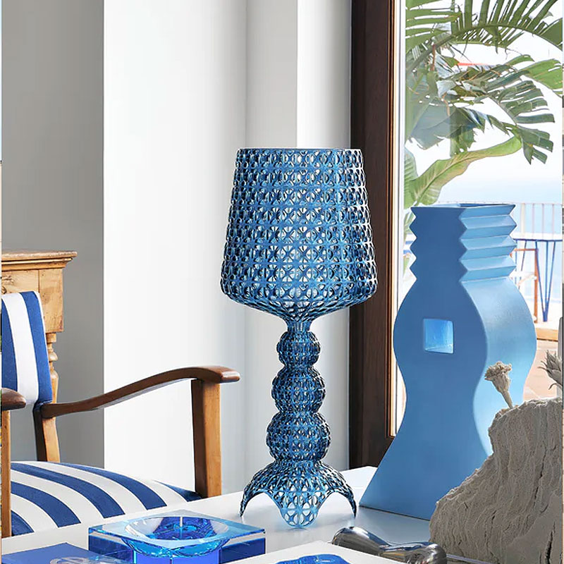 Angers Nantes Cholet Saumur Icones Kartell kabuki Bleu lampe a poser Blanc Ferruccio Laviani 3