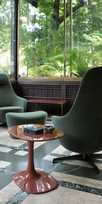 Contemporary side table / Cristalplant / polyurethane base / oval