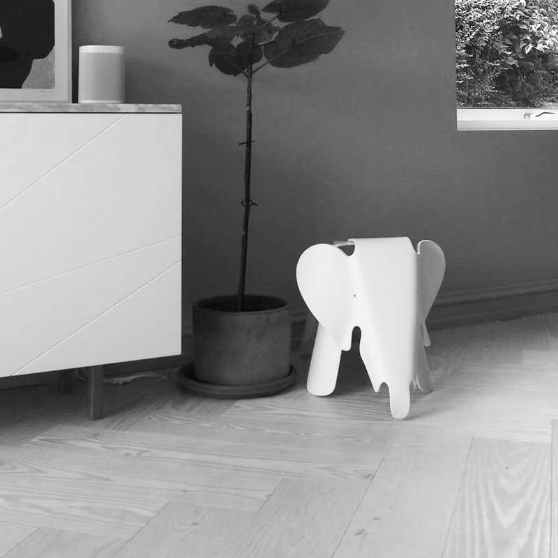 Angers Nantes Cholet Saumur bordeaux paris laval poitiers niort le mans Tours Orleans Icones Vitra objet deco Blanc Eames elephant 1