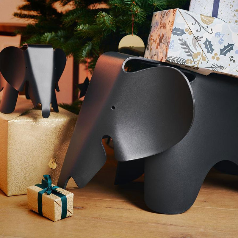 Angers Nantes Cholet Saumur bordeaux paris laval poitiers niort le mans Tours Orleans Icones Vitra objet deco noir Eames elephant 4