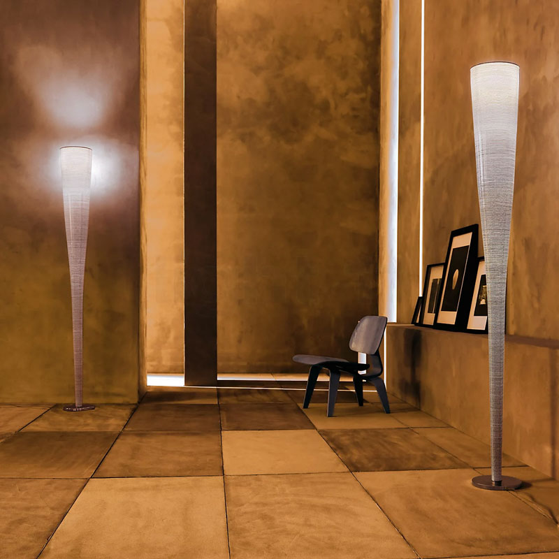 Angers Nantes Cholet Saumur Icones Lampadaire luminaire Foscarini Mite noir led Marc Sadler 2