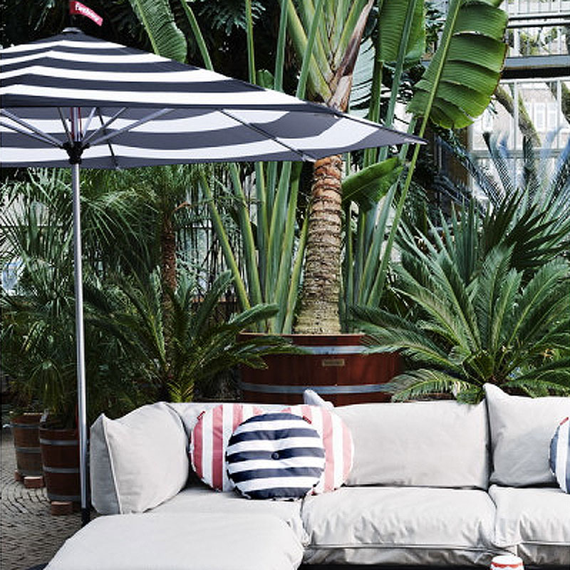 Angers Nantes Cholet Saumur Icones Fatboy Parasol mobilier exterieur Outdoor Dark Blue Bleu Stripsol 9