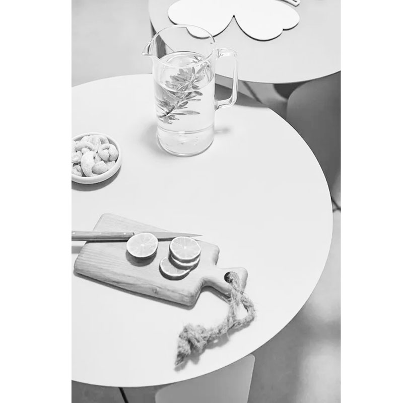 Angers Nantes Cholet Saumur Icones Fermob Bebop 60 table basse gueridon Outdoor mobilier exterieur Blanc Coton Tristan Lohner2