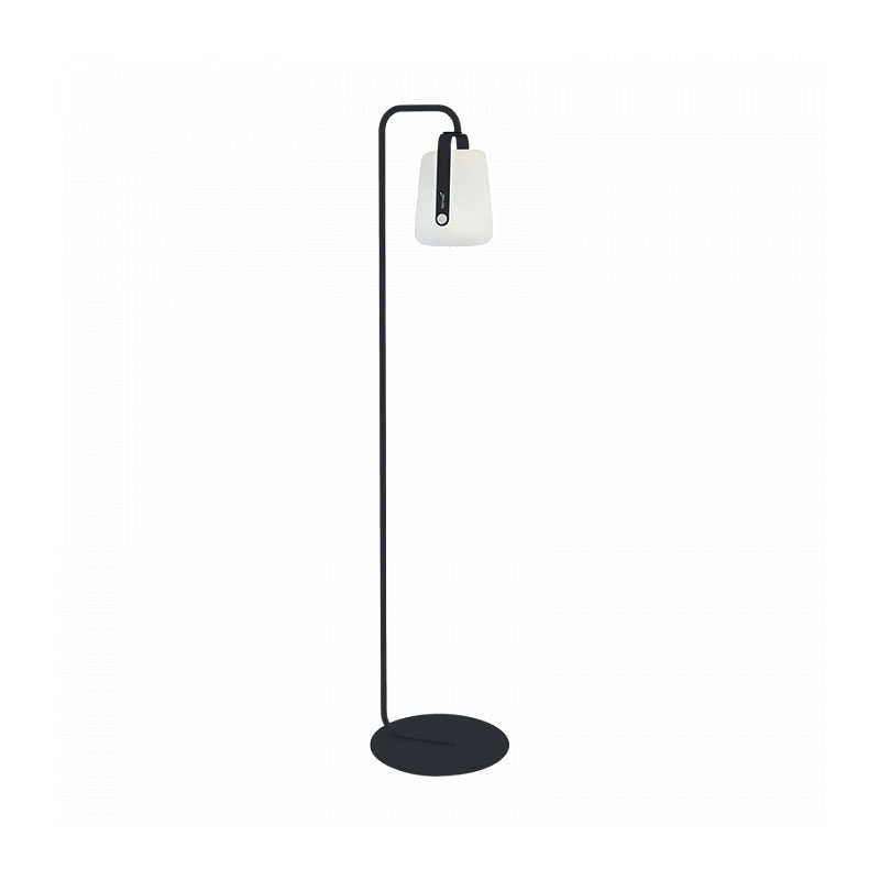 Angers Nantes Cholet Saumur Icones Fermob lampe Balad Batterie 25 outdoor carbone Tristan Lohner 1