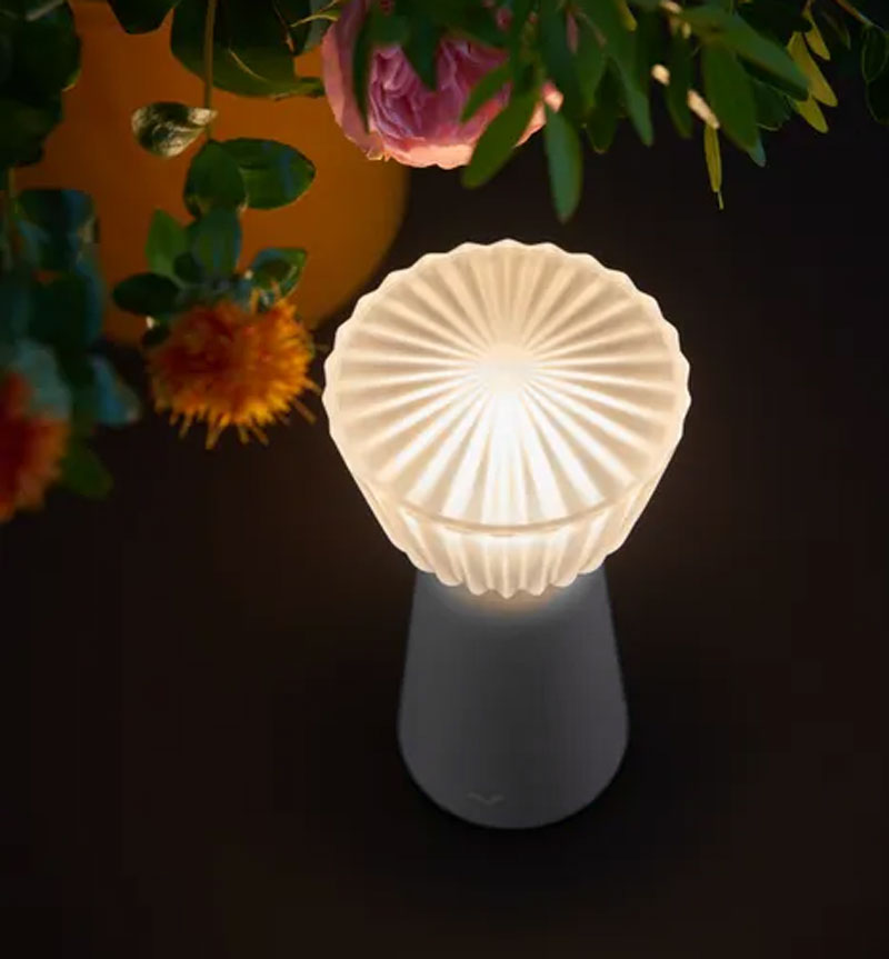 Angers Nantes Cholet Saumur Icones Fermob lampe batterie Swiing outdoor Carbone Tristan Lohner 4