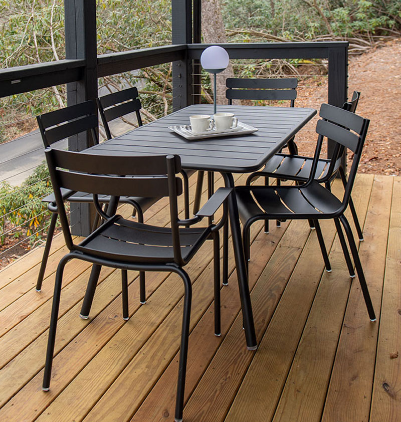 Angers Nantes Cholet Saumur Icones Fermob table de repas 207 Outdoor mobilier exterieur Luxembour Carbone Frédéric Sofia 3