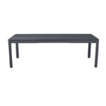 Angers Nantes Cholet Saumur Icones Fermob table de repas extensible Outdoor mobilier exterieur Ribambelle carbone sudio Fermob 