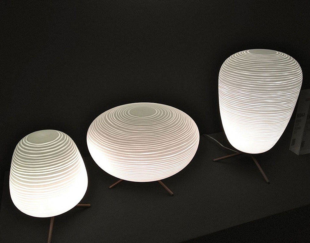 Angers Nantes Cholet Saumur Icones Foscarini lampe a poser Rituals 2 blanc verre Ludovica et Roberto Palomba 7