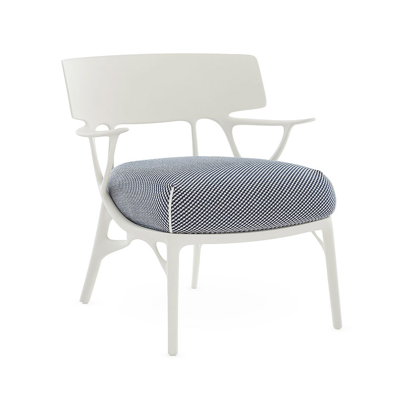 Angers Nantes Cholet Saumur Icones Kartell Fauteuil A.I outdoor Blanc Mat blanc Marine Bleu mat blanc Philippe Starck 