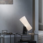 Angers Nantes Cholet Saumur Icones Kartell Lampe a poser Nile Blanc Carrare marbre foscarini Rodolfo Dordoni 8