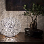 Angers Nantes Cholet Saumur Icones Kartell Lampe a poser Planet cristal Tokujin Yoshioka 7