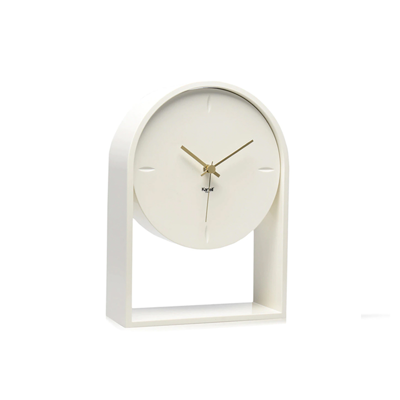 Angers Nantes Cholet Saumur Icones Kartell Objet deco Air du temps Horloge transparent blanc Eugeni Quitllet 2