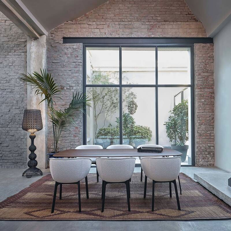 Angers Nantes Cholet Saumur Icones Kartell table de repas bureau Viscount of Wood Noyé philippe starck 2