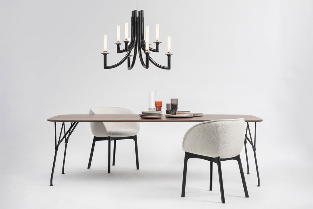 Angers Nantes Cholet Saumur Icones Kartell table de repas bureau Viscount of Wood Noyé philippe starck 7