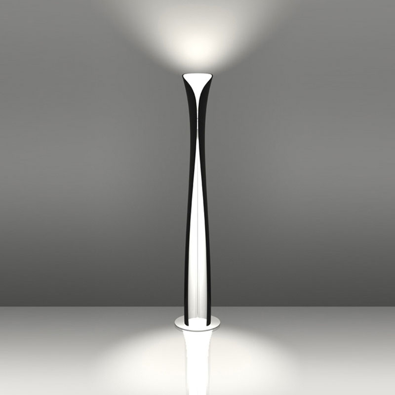 Angers Nantes Cholet Saumur Icones Artemide Lampadaire Cadmo Noir Blanc Luminaire design Karim Rashid 13