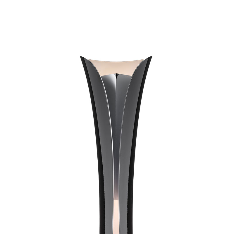 Angers Nantes Cholet Saumur Icones Artemide Lampadaire Cadmo Noir Blanc Luminaire design Karim Rashid 6