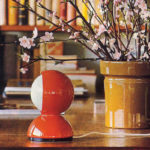 Angers Nantes Cholet Saumur Icones Artemide Lampe de table Eclisse Orange Vico Magistretti