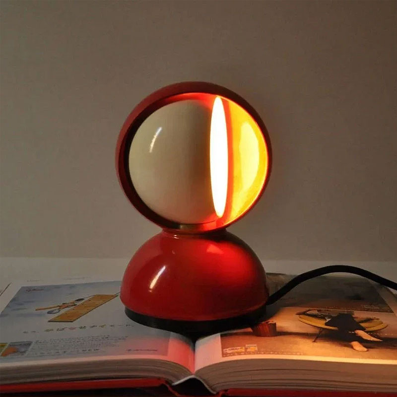 Angers Nantes Cholet Saumur Icones Artemide Lampe de table Eclisse Orange Vico Magistretti 3