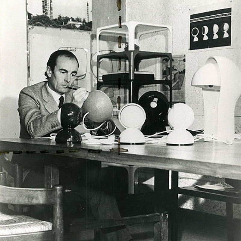 Angers Nantes Cholet Saumur Icones Artemide Lampe de table Eclisse Orange Vico Magistretti 9