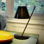 Angers Nantes Cholet Saumur Icones Artemide Lampe de table La Petite noir Quaglio Simonelli 10