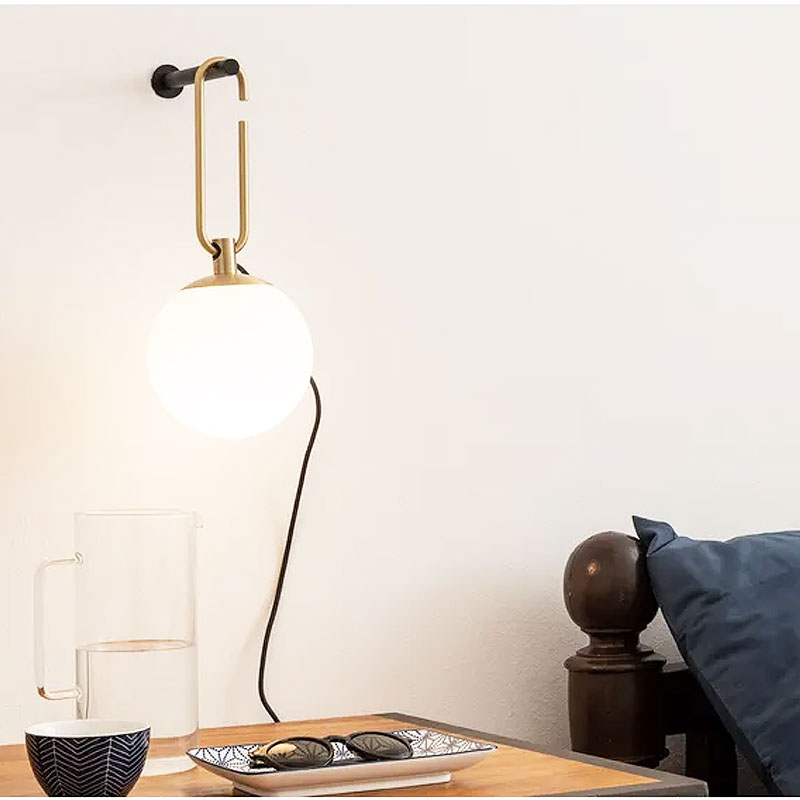 Angers Nantes Cholet Saumur Icones Artemide applique NH Wall laiton verre suspension Neri & Hu 8