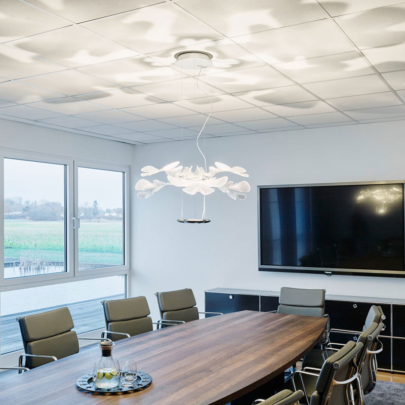 Angers Nantes Cholet Saumur Icones Artemide suspension Chlorophilia chrome nature fleur Ross Lovegrove 1