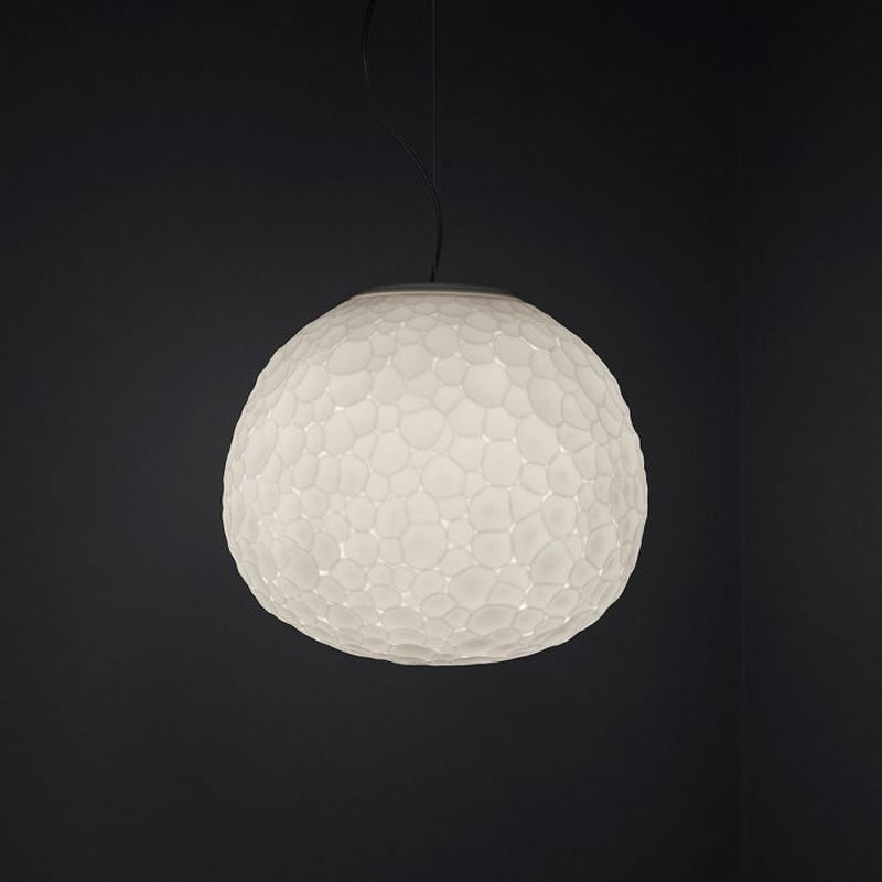 Angers Nantes Cholet Saumur Icones Artemide suspension Méteorite verre blanc 48 Pio & Tito Toso 9