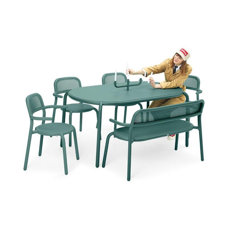 Angers Nantes Cholet Saumur Icones Fatboy Table de repas Toni 6 places mobilier outdoor vert pin exterieur 2