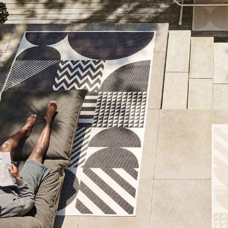 Angers Nantes Cholet Saumur Icones Fatboy carpretty Pop Up outdoor indoor tapis exterieur noi blanc alex Bergman 1