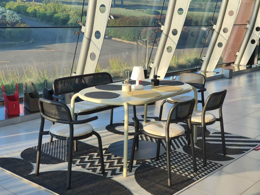 Angers Nantes Cholet Saumur Icones Fatboy carpretty Pop Up outdoor indoor tapis exterieur noi blanc alex Bergman 5